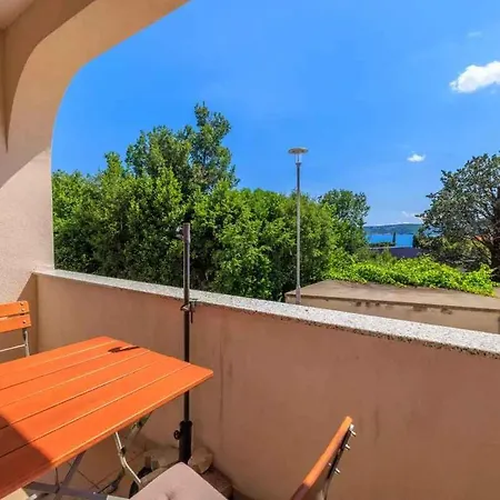 In 51202 * דראמליי