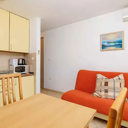 Apartament In 51202 Dramalj
