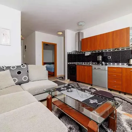 Appartement In 51202